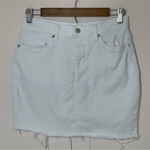 Venus Women’s Denim Cutoffs White Skirt size 4